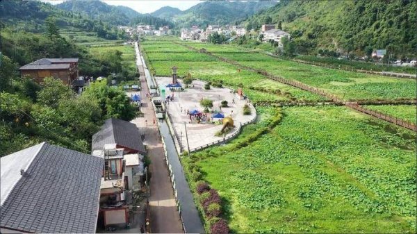 中玉束哈 习水土河村：“五美”织锦绣 苗乡日子甜心间